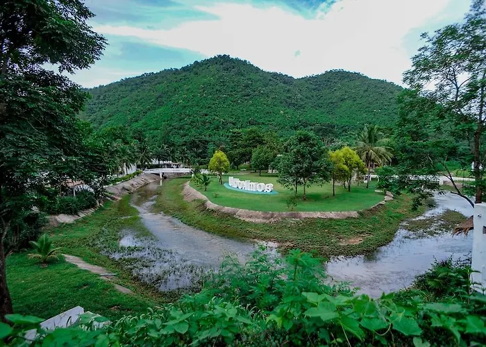 รีสอร์ท Baan Aom Kod Kun Kao สวนผึ้ง